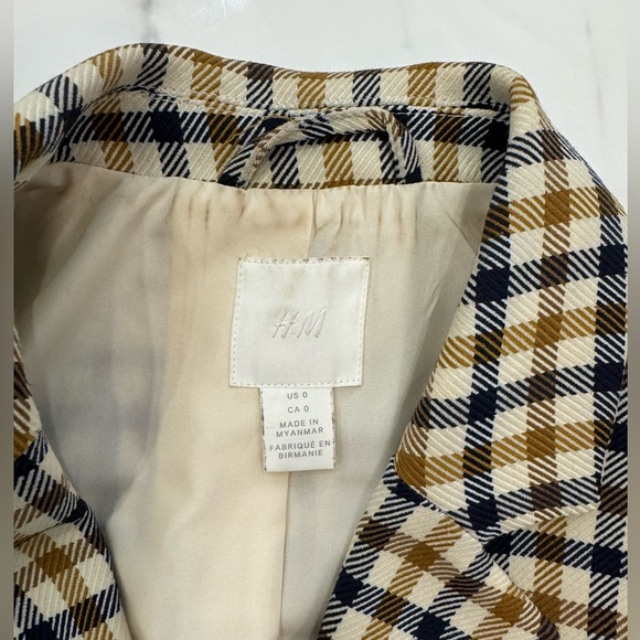 H&M Retro Style Jacket - Picture 2 of 4